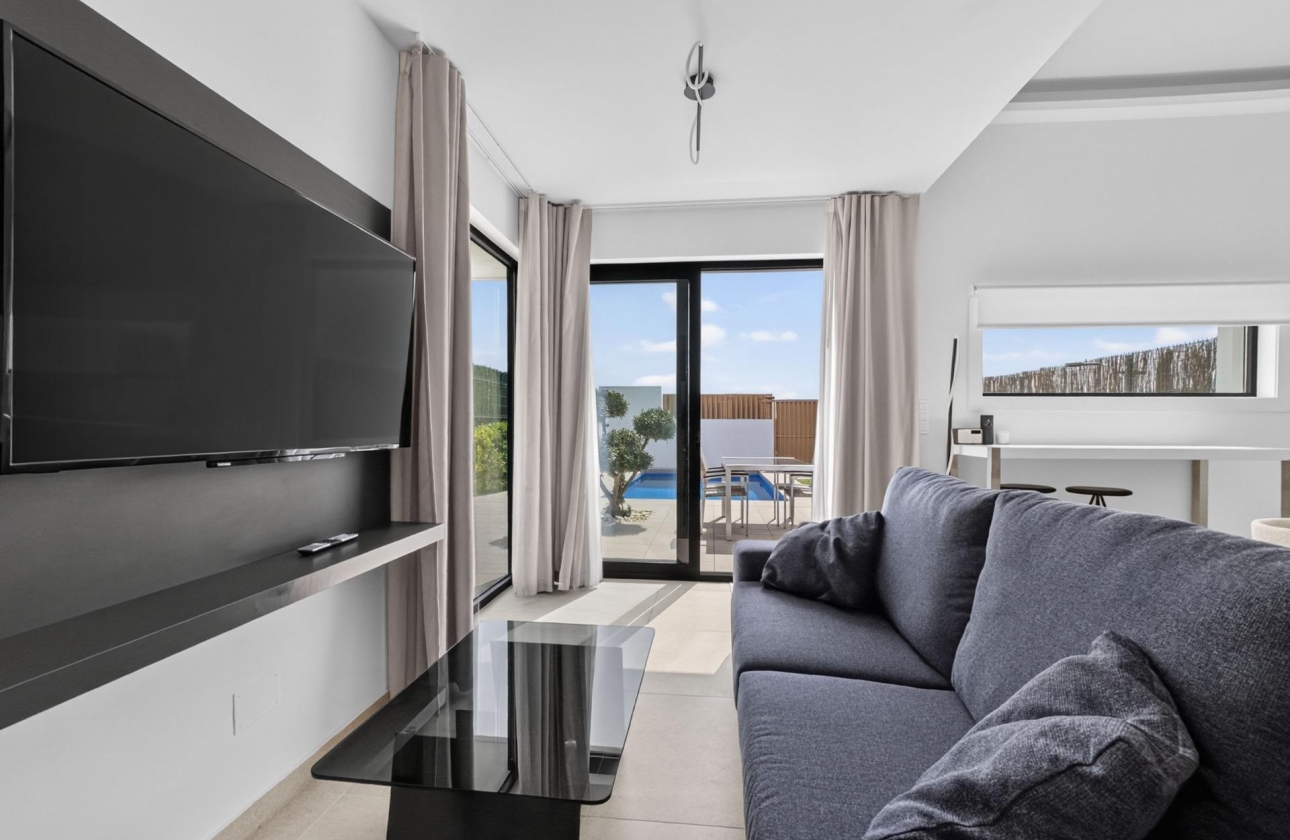 Resale - Villa - Guardamar del Segura - EL RASO