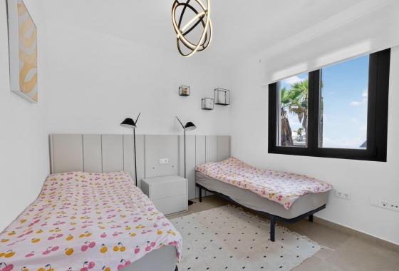 Resale - Villa - Guardamar del Segura - EL RASO