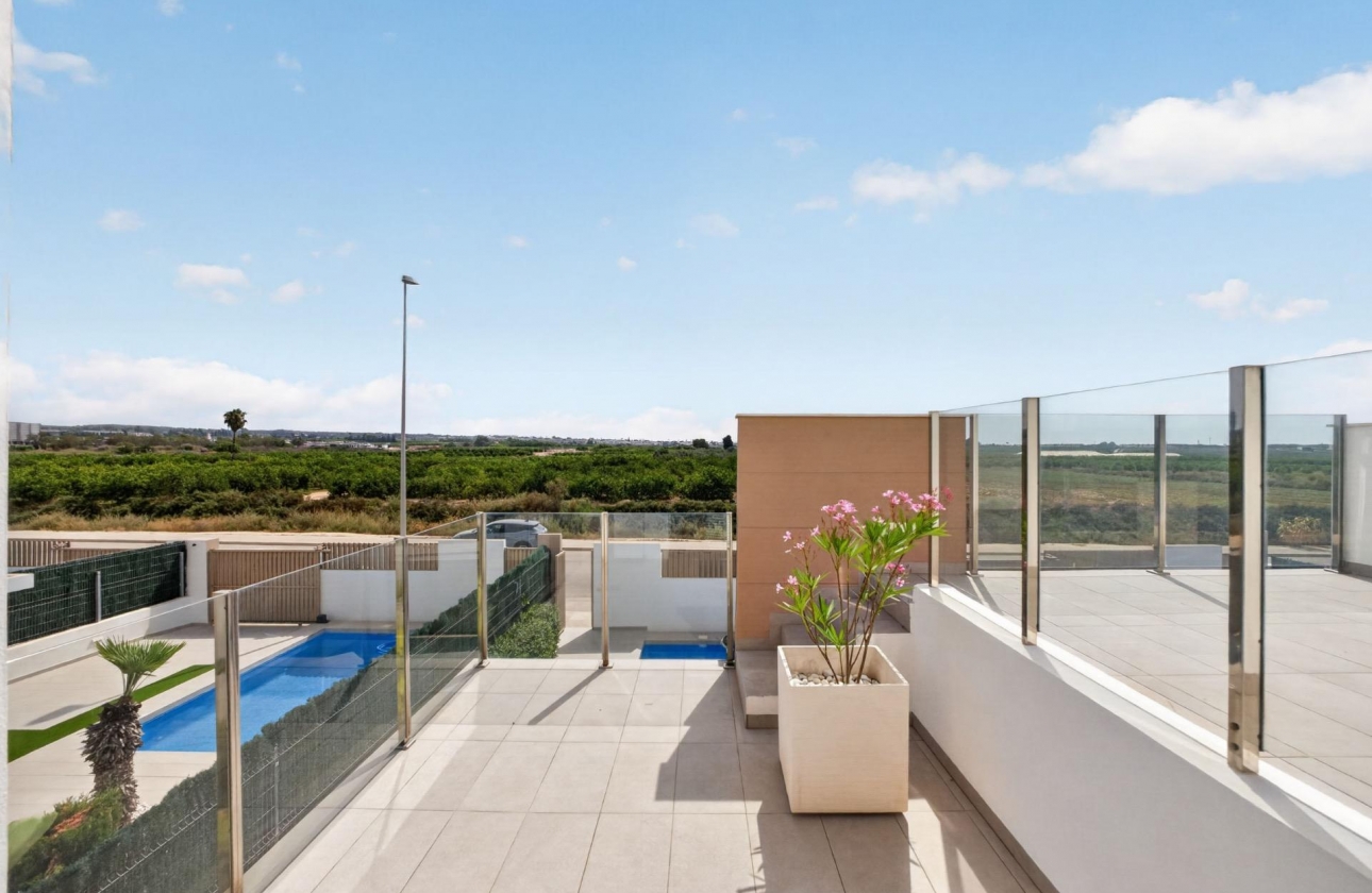 Resale - Villa - Guardamar del Segura - EL RASO