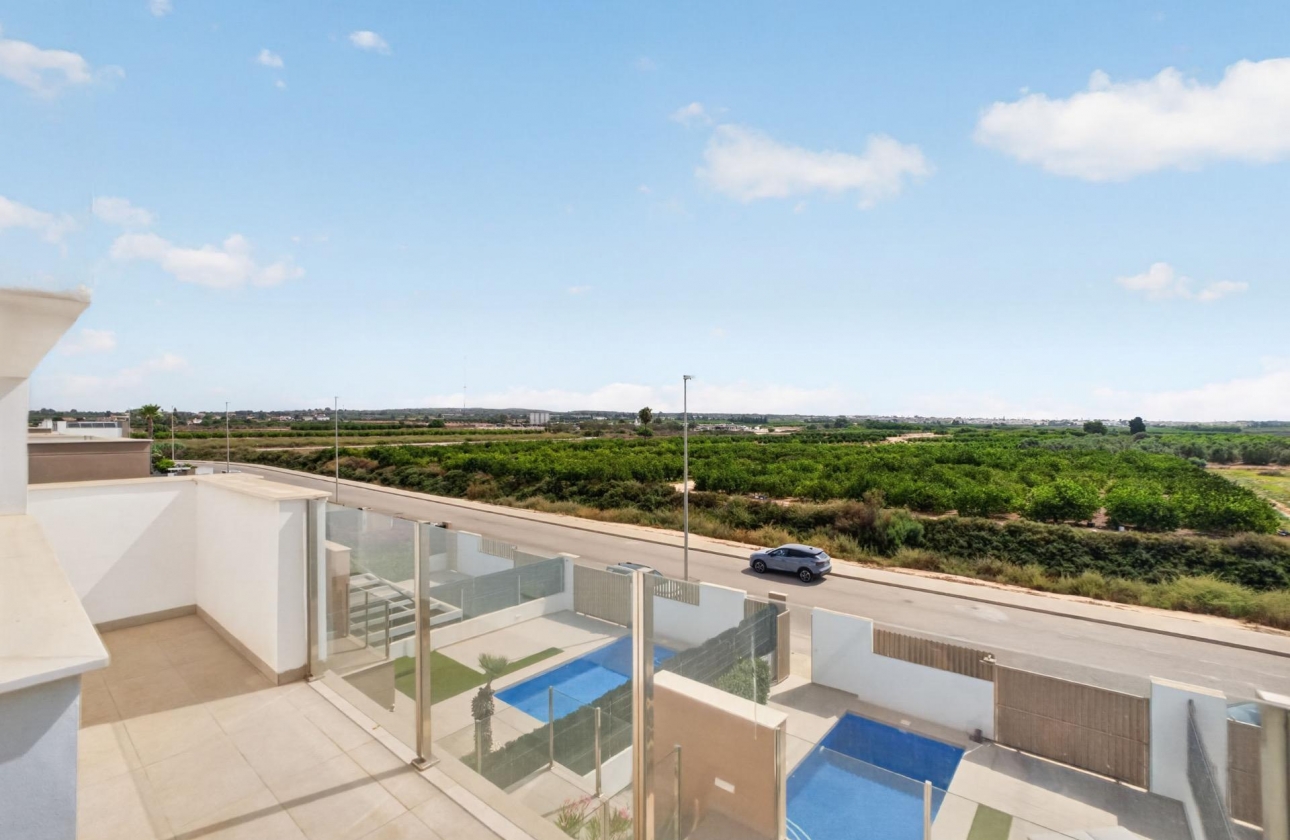 Resale - Villa - Guardamar del Segura - EL RASO