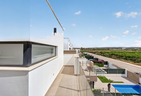 Resale - Villa - Guardamar del Segura - EL RASO