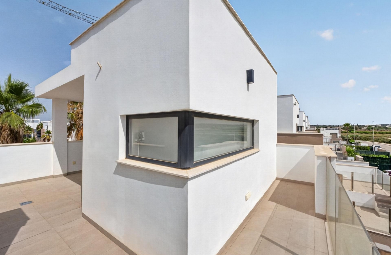 Resale - Villa - Guardamar del Segura - EL RASO