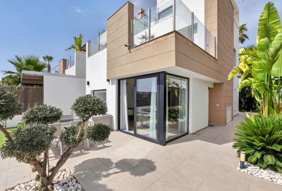 Resale - Villa - Guardamar del Segura - EL RASO