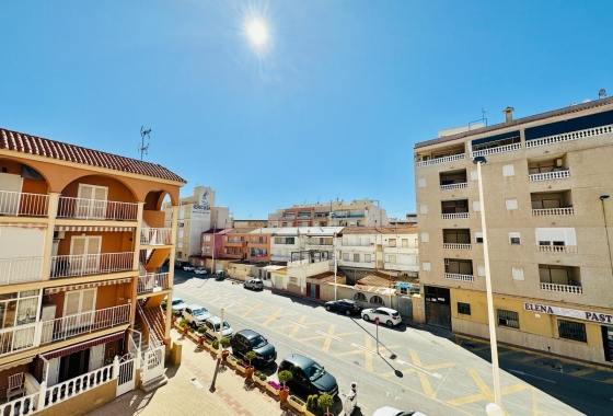 Resale - APARTAMENTO - Torrevieja - LA MATA