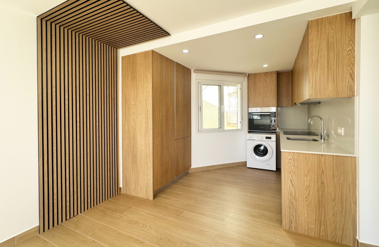 Resale - Apartment - Orihuela Costa - Playa Flamenca