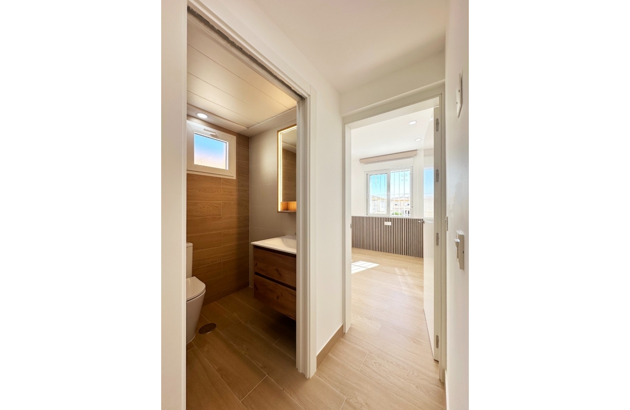 Resale - Apartment - Orihuela Costa - Playa Flamenca