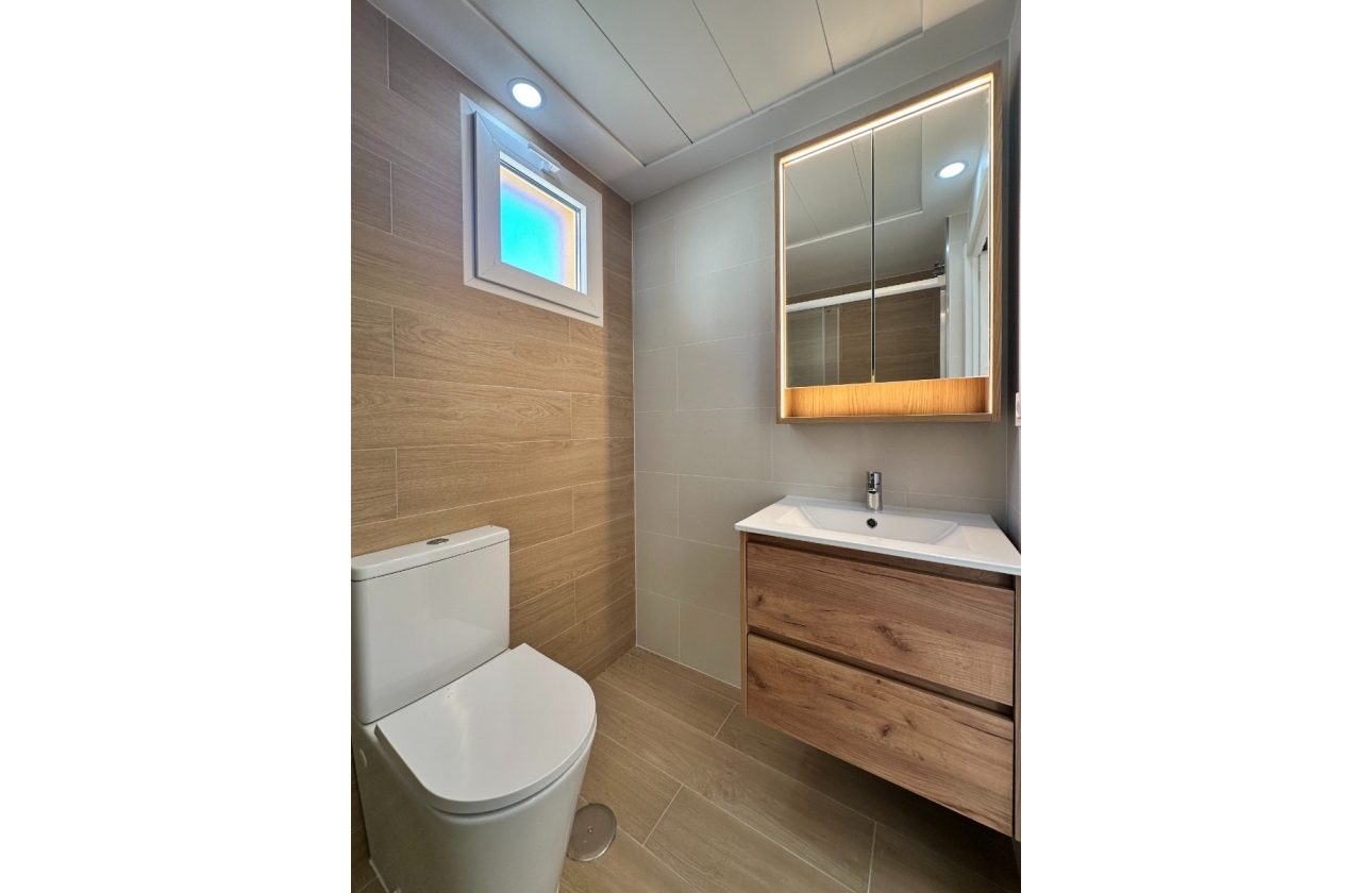 Resale - Apartment - Orihuela Costa - Playa Flamenca
