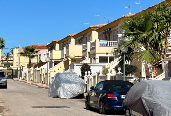 Resale - Apartment - Orihuela Costa - Playa Flamenca