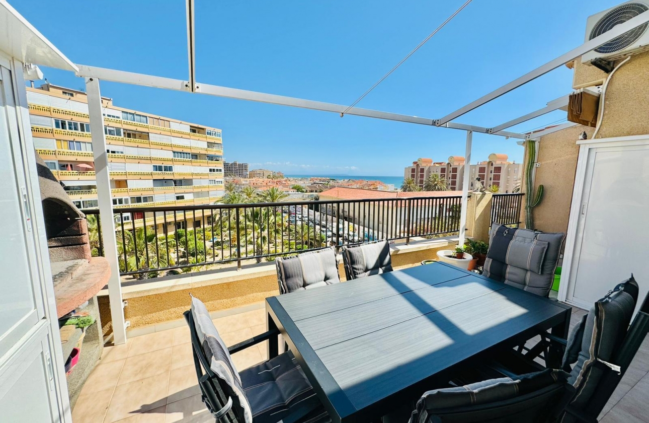 Revente - APARTAMENTO - Torrevieja - LA MATA