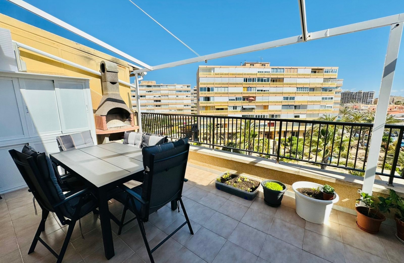 Resale - APARTAMENTO - Torrevieja - LA MATA