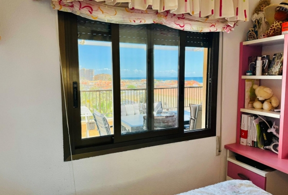 Resale - APARTAMENTO - Torrevieja - LA MATA