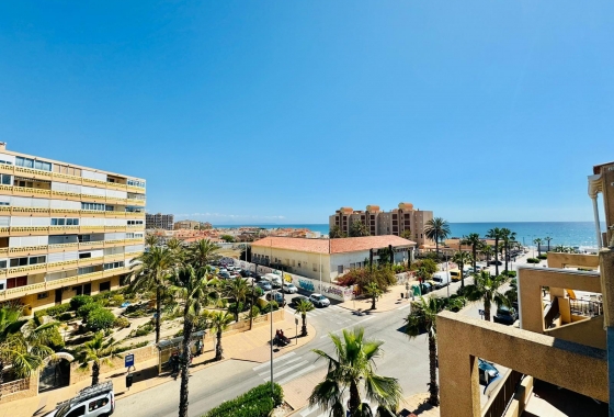 Resale - APARTAMENTO - Torrevieja - LA MATA