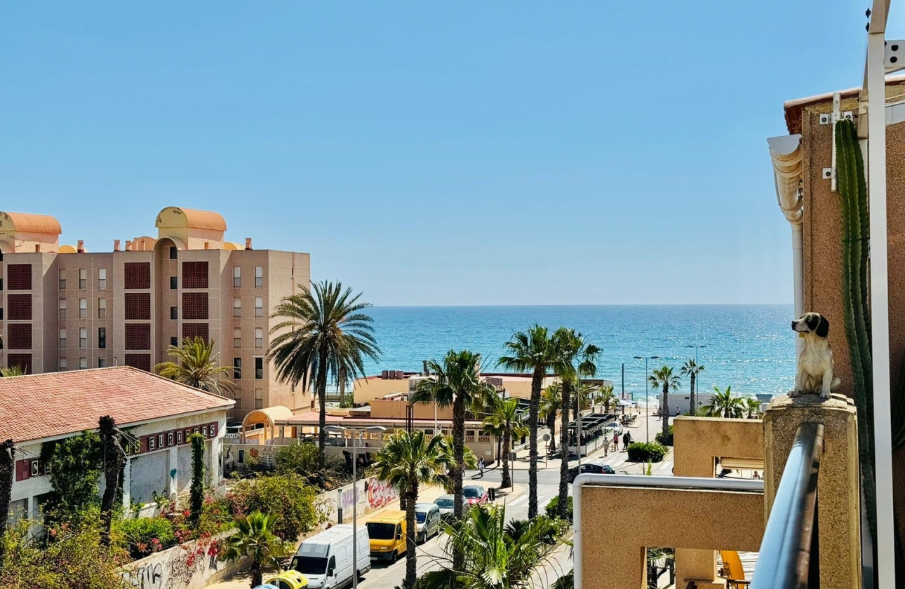 Resale - APARTAMENTO - Torrevieja - LA MATA