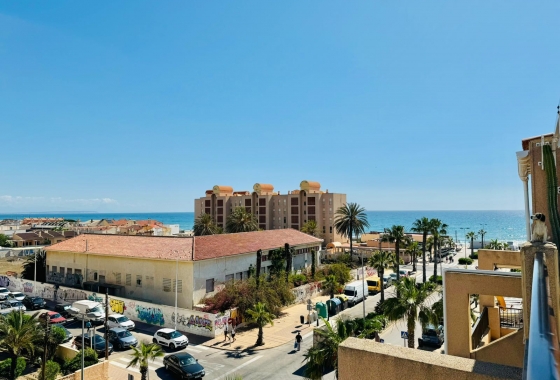 Revente - APARTAMENTO - Torrevieja - LA MATA