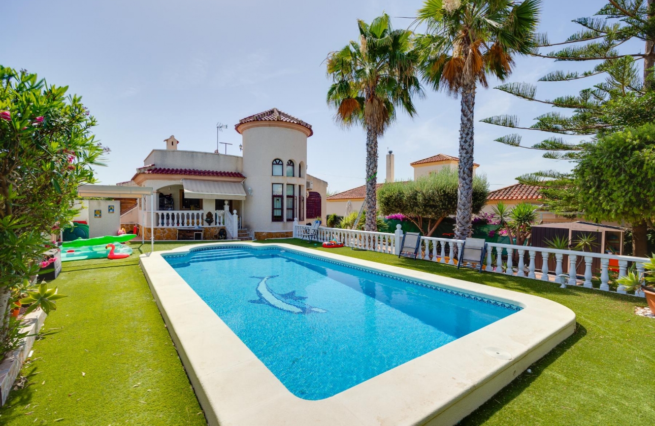 Resale - Villa - San Fulgencio - La Marina