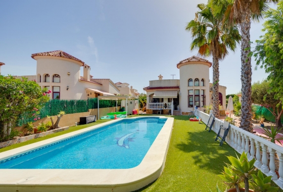 Resale - Villa - San Fulgencio - La Marina