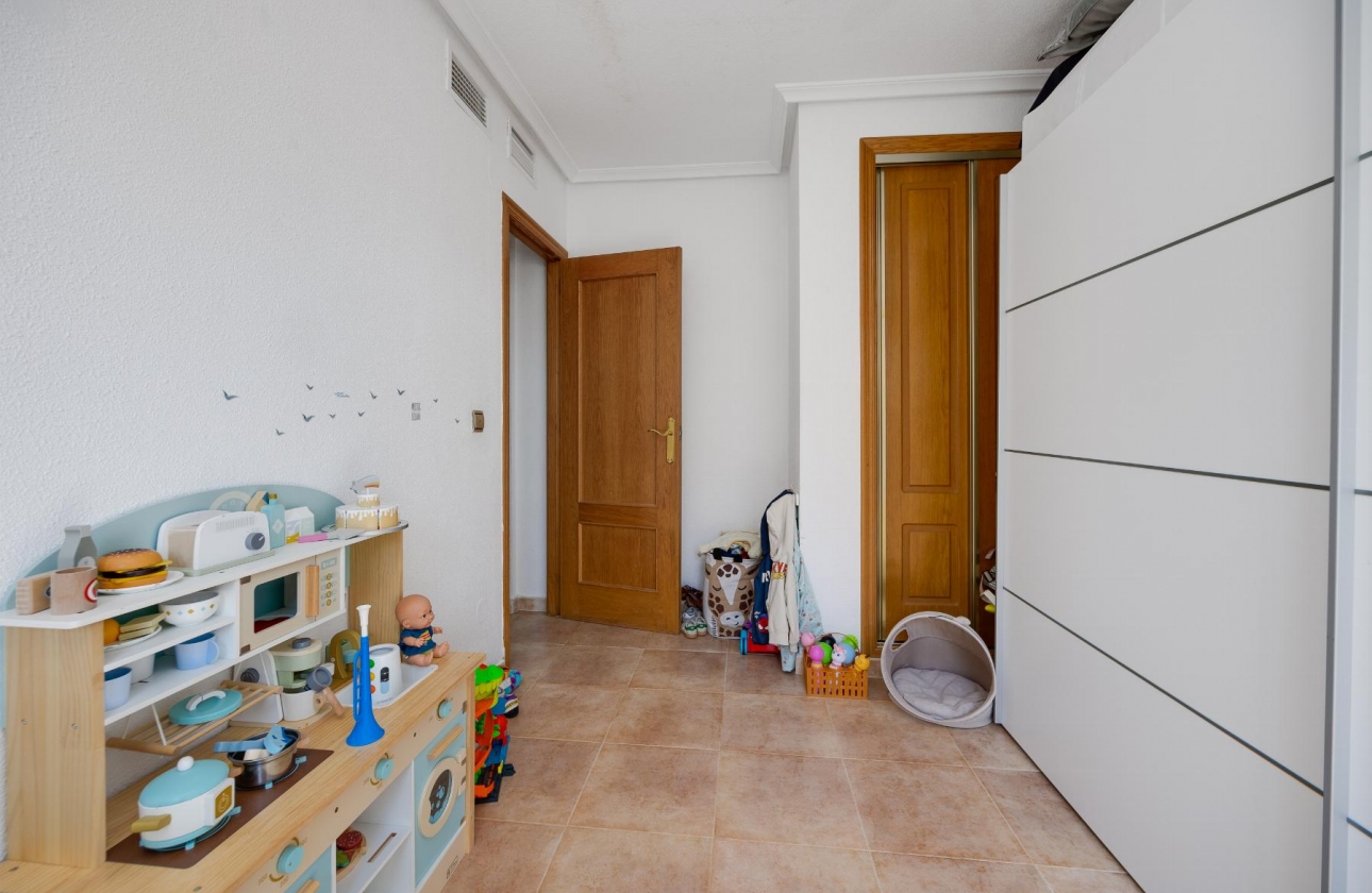 Resale - Villa - San Fulgencio - La Marina