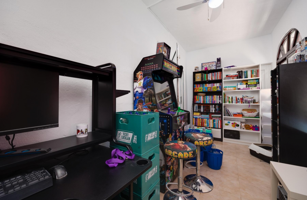 Resale - Villa - San Fulgencio - La Marina