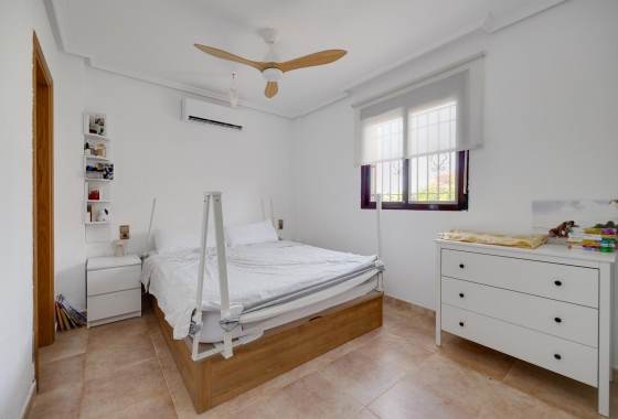Resale - Villa - San Fulgencio - La Marina