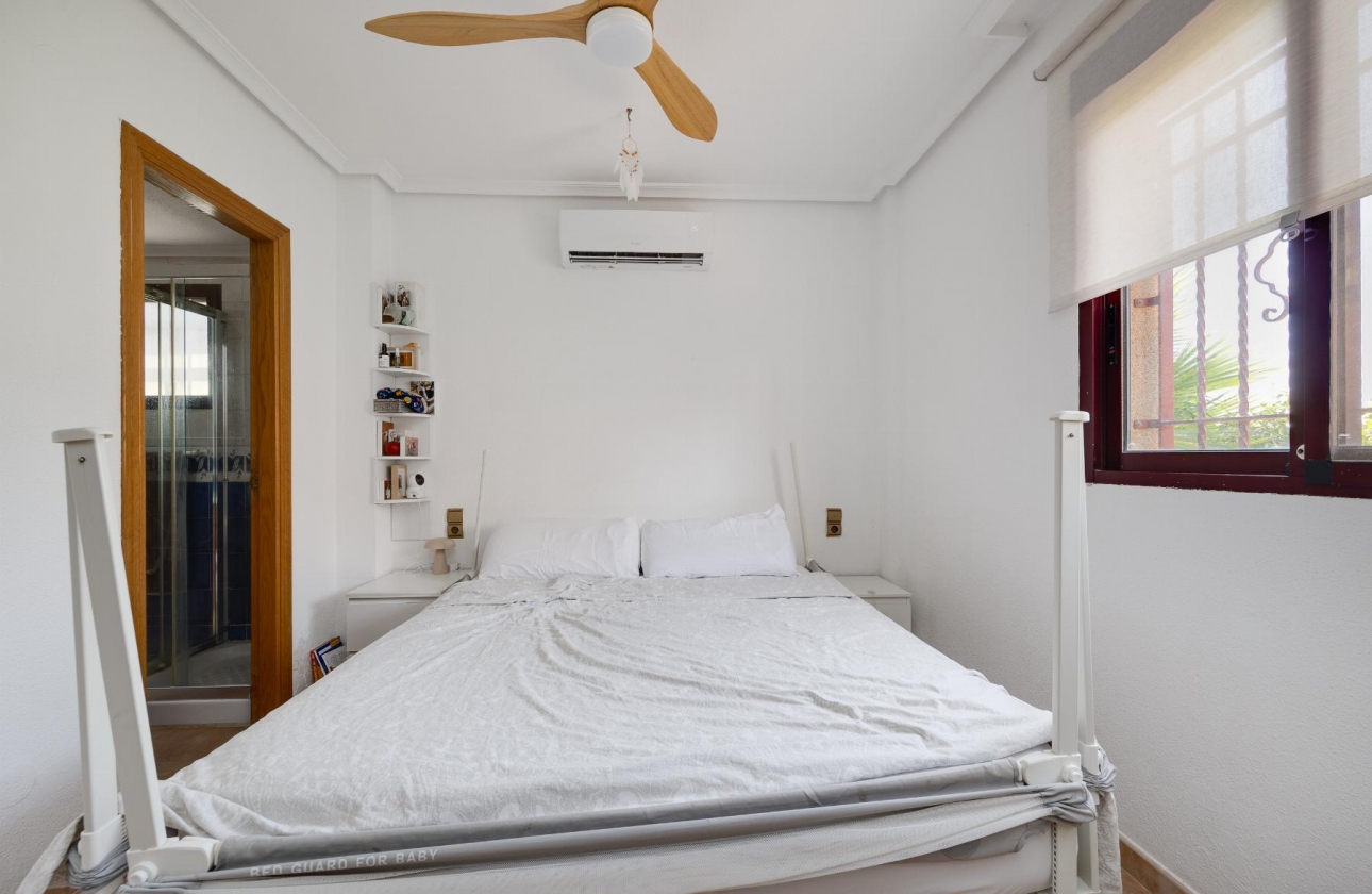 Resale - Villa - San Fulgencio - La Marina