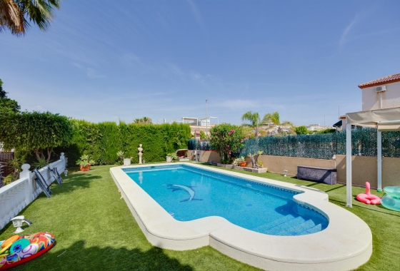 Resale - Villa - San Fulgencio - La Marina