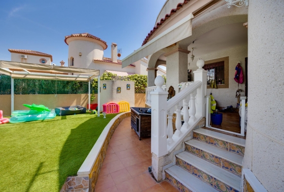 Resale - Villa - San Fulgencio - La Marina