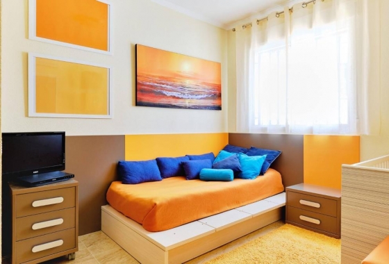Resale - Apartment - Orihuela Costa - Campoamor