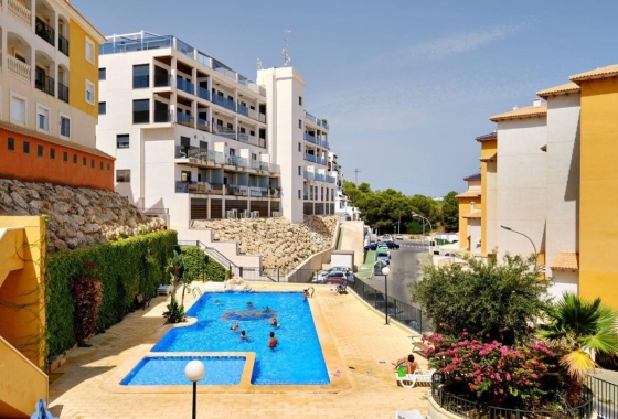 Resale - Apartment - Orihuela Costa - Campoamor
