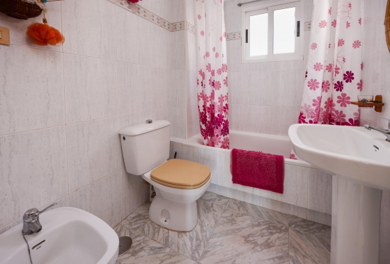 Resale - Apartment - Torrevieja - Torre Del Moro