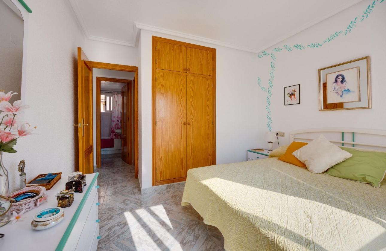 Resale - Apartment - Torrevieja - Torre Del Moro