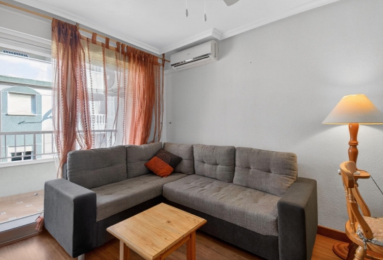 Resale - Apartment - Torrevieja - Parque de las Naciones
