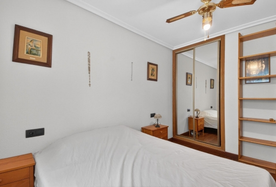 Resale - Apartment - Torrevieja - Parque de las Naciones