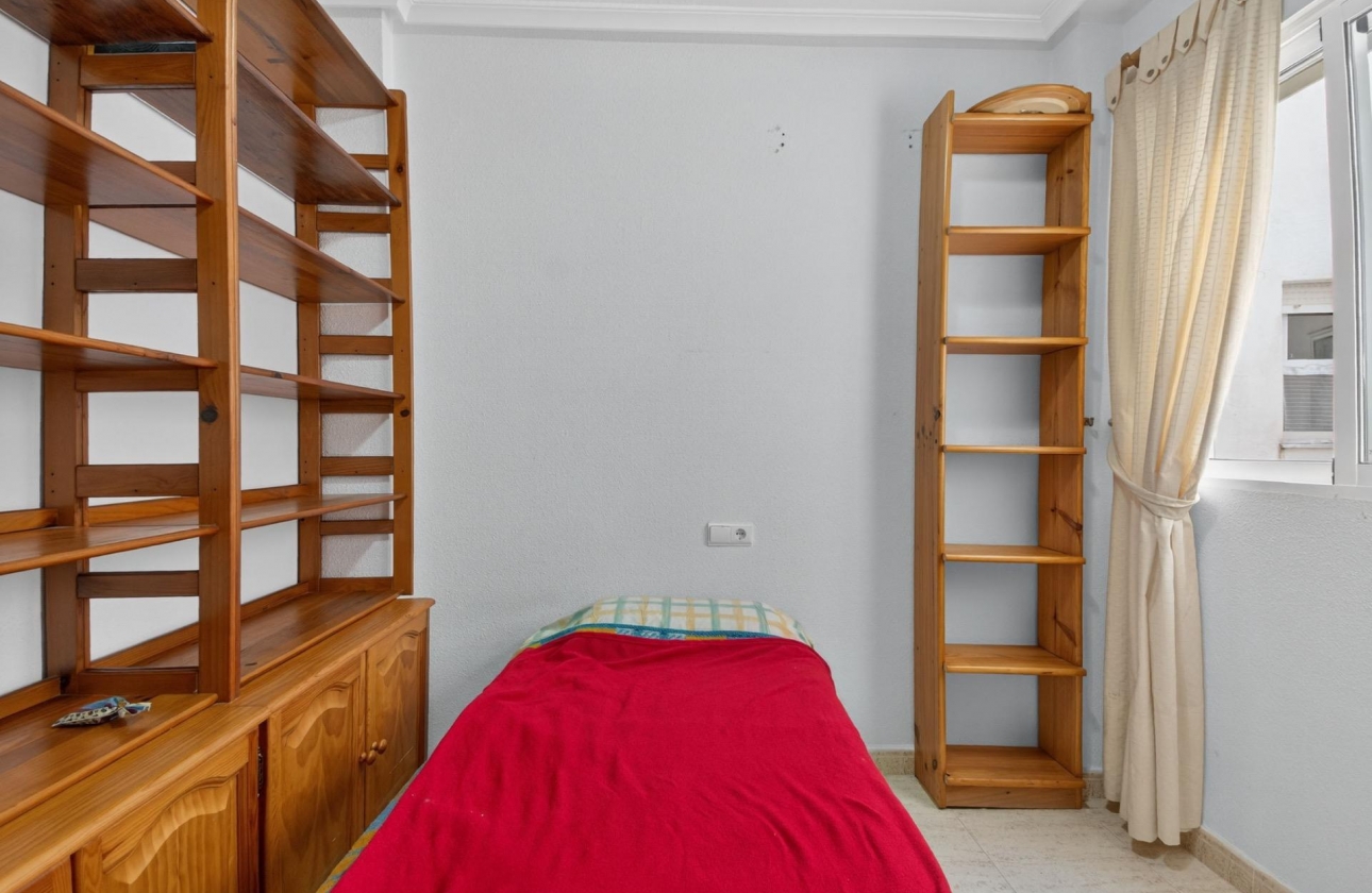 Resale - Apartment - Torrevieja - Parque de las Naciones