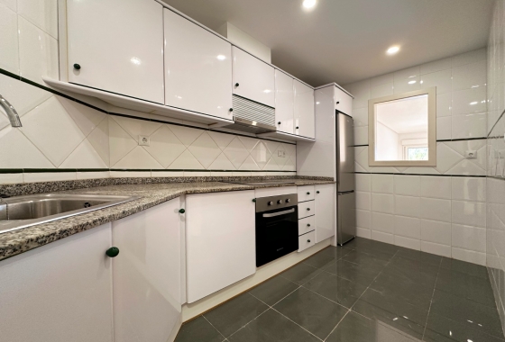 Resale - Apartment - Orihuela Costa - Agua Marina