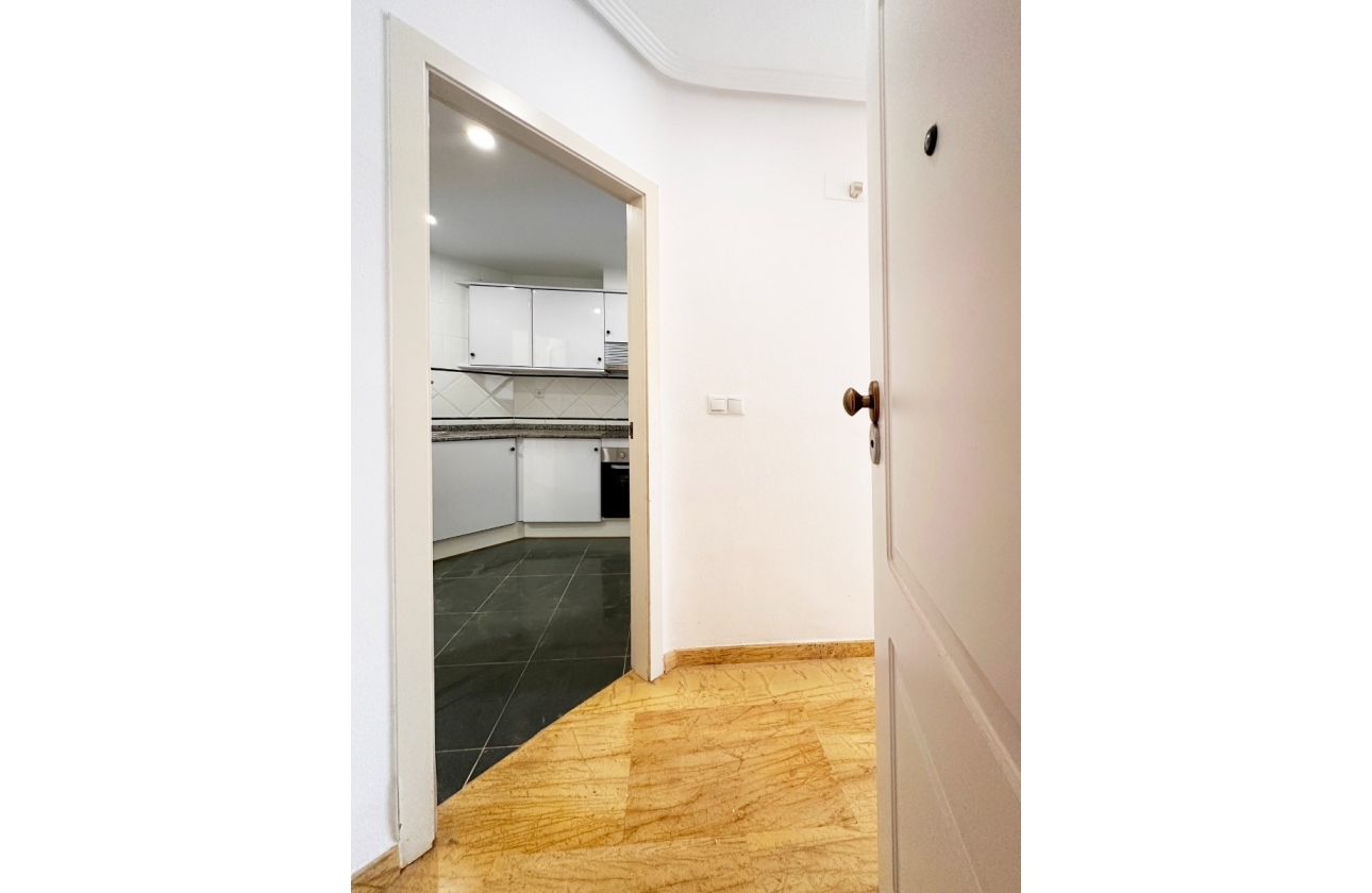 Resale - Apartment - Orihuela Costa - Agua Marina