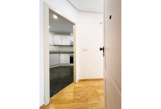 Resale - Apartment - Orihuela Costa - Agua Marina