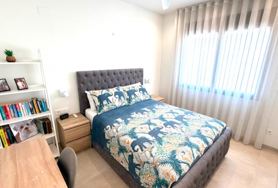 Resale - Villa - Los Montesinos - La Herrada