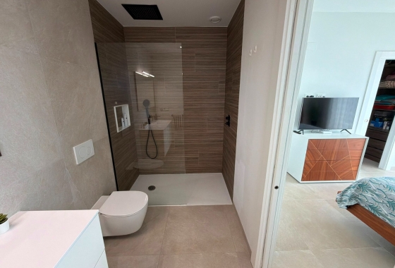 Resale - Villa - Los Montesinos - La Herrada