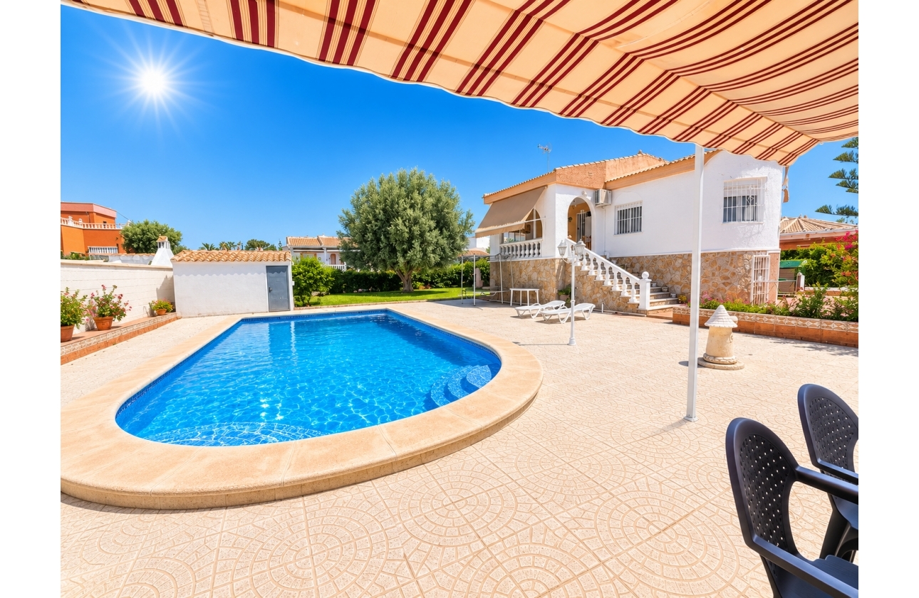 Wiederverkauf - Villa - Torrevieja - La Siesta