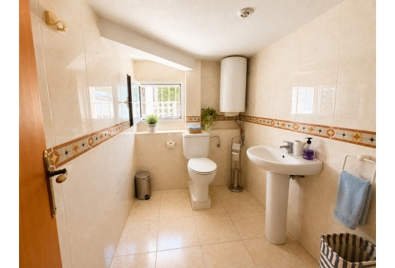 Wiederverkauf - Villa - Torrevieja - La Siesta