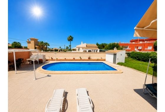 Wiederverkauf - Villa - Torrevieja - La Siesta