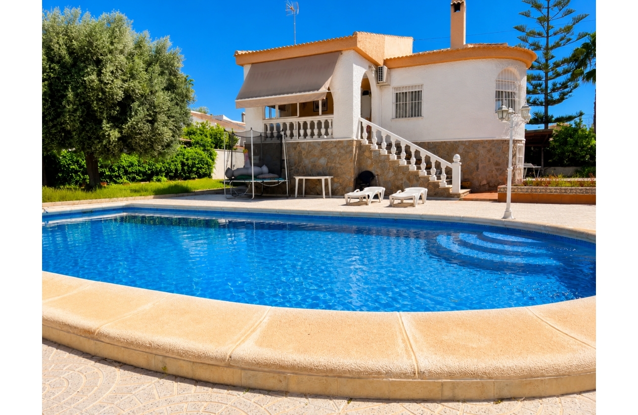 Wiederverkauf - Villa - Torrevieja - La Siesta
