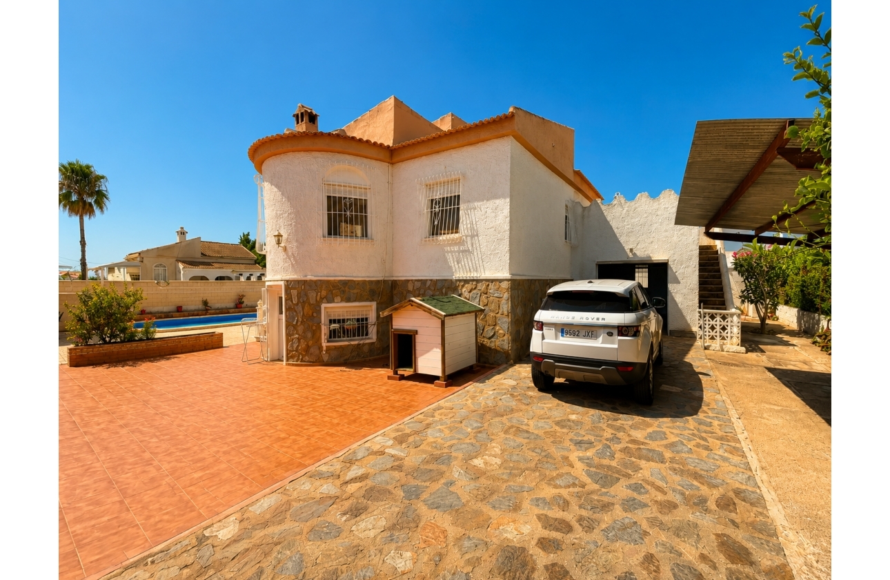 Wiederverkauf - Villa - Torrevieja - La Siesta