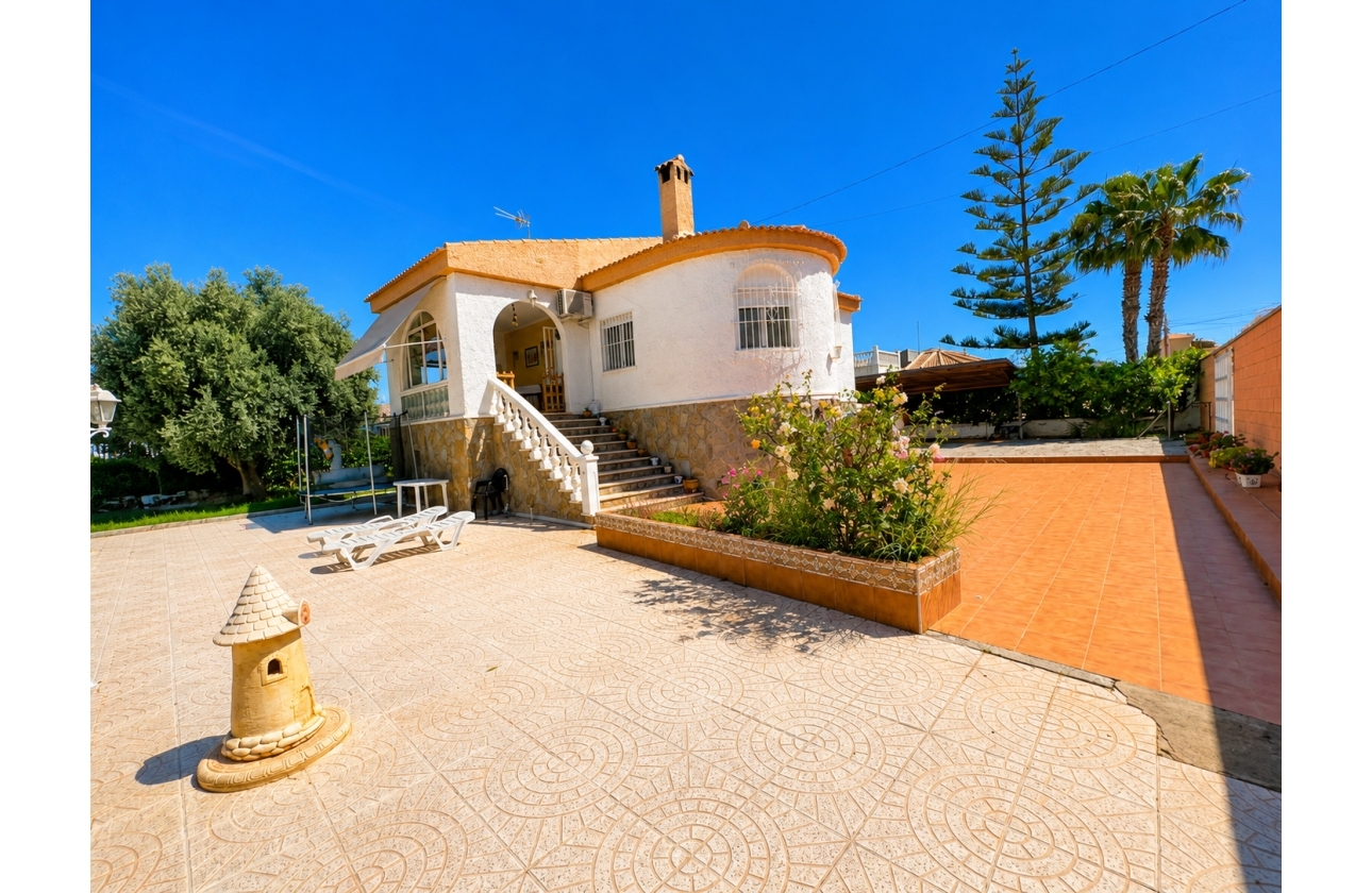 Wiederverkauf - Villa - Torrevieja - La Siesta