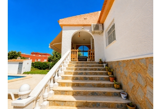 Wiederverkauf - Villa - Torrevieja - La Siesta