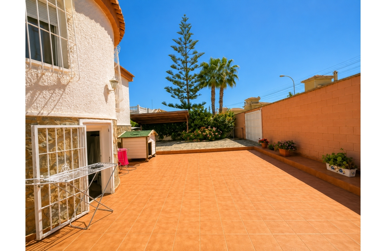 Wiederverkauf - Villa - Torrevieja - La Siesta