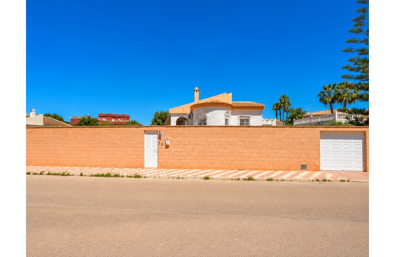 Wiederverkauf - Villa - Torrevieja - La Siesta