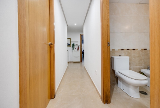 Revente - APARTAMENTO - Torrevieja - Villa Madrid