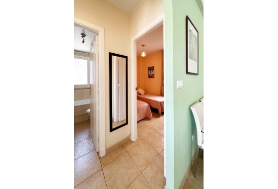 Resale - Bungalow - ﻿Torrevieja (Alicante) - Spain