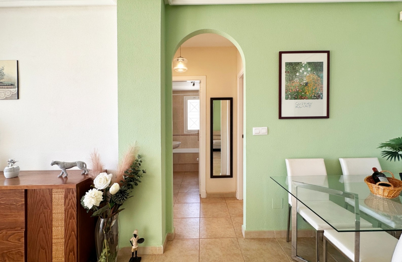 Resale - Bungalow - ﻿Torrevieja (Alicante) - Spain